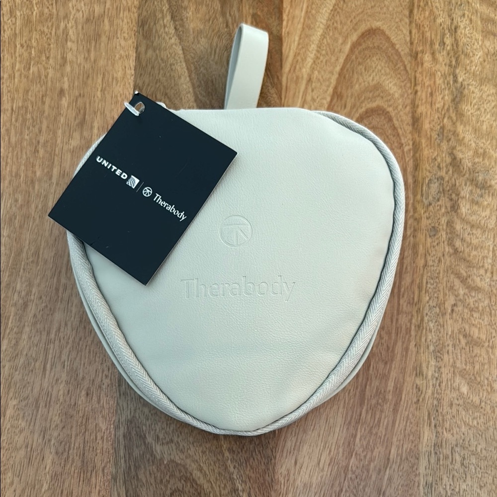 Therabody Cream Travel Case